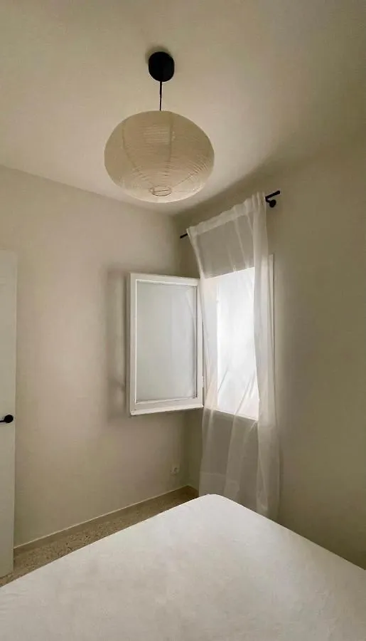 The Appartment Llanca Apartment